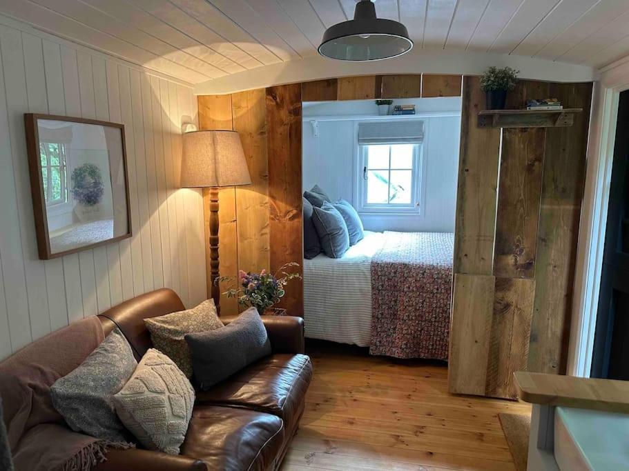 Cornwall Woodland Shepherd'S Hut Deirdres Hut Bodmin Exterior foto